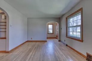 8621 W Montana Ave, West Allis, WI 53227 - Photo 12