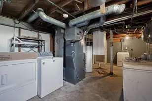 8621 W Montana Ave, West Allis, WI 53227 - Photo 24