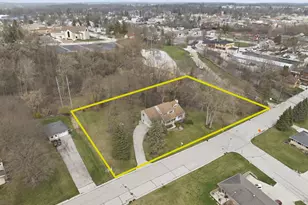 220 Frederick St, Plymouth, WI 53073 - Photo 52