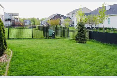 534  Foxfield Rd, Oregon, WI 53575 - Photo 8