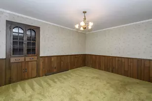 W160N8462 Donald Ct, Menomonee Falls, WI 53051 - Photo 18