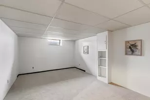 910 Lawton Terrace, Manitowoc, WI 54220 - Photo 14