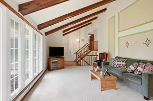 2009 Deerfield Dr, Saukville, WI 53080 - Photo 6