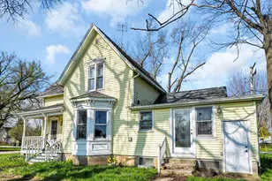 202 East Park Street, Salem Lakes, WI 53170 - Photo 4