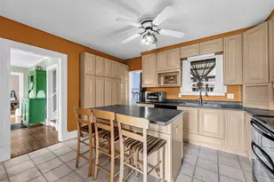 202 East Park Street, Salem Lakes, WI 53170 - Photo 18