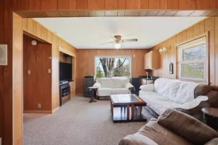531 Lookout Dr, Pewaukee, WI 53072 - Photo 20