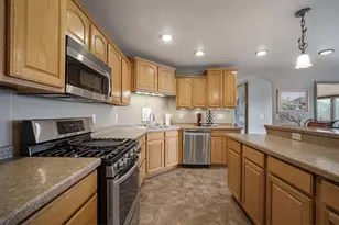 2203 Penbrook Dr, Racine, WI 53406 - Photo 12
