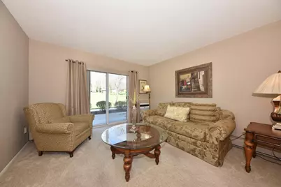 3935 S 84th St #4, Greenfield, WI 53228 - Photo 2