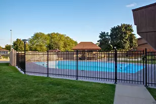 3935 S 84th St, Greenfield, WI 53228 - Photo 14