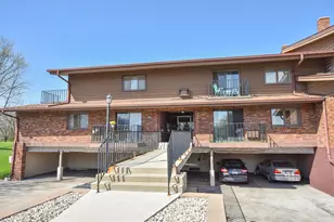 3935 S 84th St, Greenfield, WI 53228 - Photo 18
