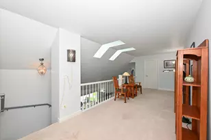 4870 S Waterview Ct, Greenfield, WI 53220 - Photo 22