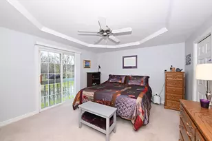4870 S Waterview Ct, Greenfield, WI 53220 - Photo 18