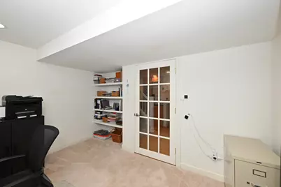 4870 S Waterview Ct, Greenfield, WI 53220 - Photo 32