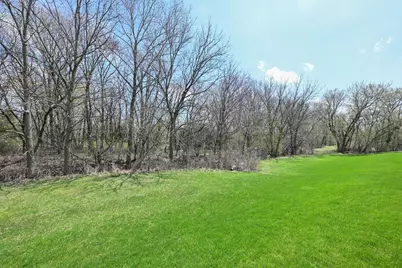 4870 S Waterview Ct, Greenfield, WI 53220 - Photo 38