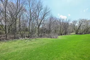 4870 S Waterview Ct, Greenfield, WI 53220 - Photo 38