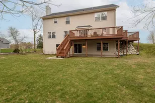 412 E Red Pine Cir, Dousman, WI 53118 - Photo 34