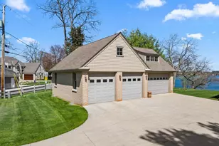 W289N7940 Park Dr, Merton, WI 53029 - Photo 4