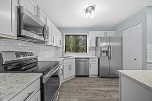 1460 28th Ct, Kenosha, WI 53140 - Photo 10