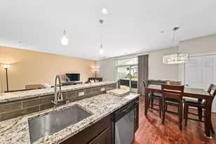 1920 N Farwell Ave, Milwaukee, WI 53202 - Photo 6