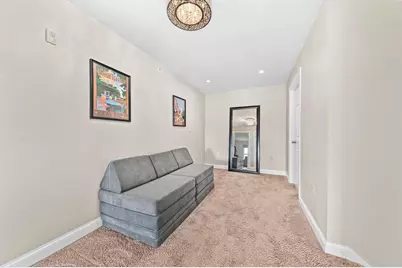 1920 N Farwell Ave #204, Milwaukee, WI 53202 - Photo 20