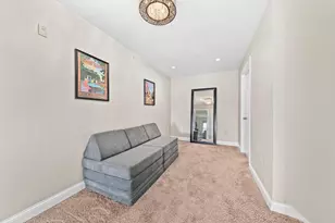 1920 N Farwell Ave, Milwaukee, WI 53202 - Photo 20