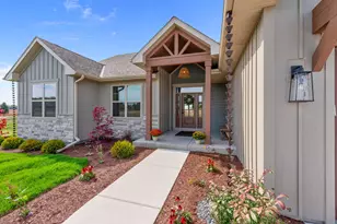 2110 Highland Wy, Racine, WI 53177 - Photo 2