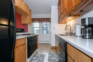 220 Fox St, Mukwonago, WI 53149 - Photo 4