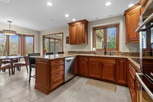 N7365 Nine Indian Trail, La Grange, WI 53121 - Photo 8