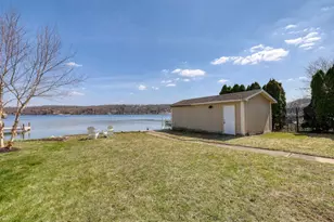 1603 Milwaukee St, Delafield, WI 53018 - Photo 4