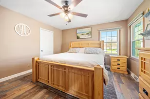 N48W14572 Hampton Rd, Menomonee Falls, WI 53051 - Photo 16