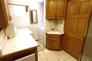 2012 Creek Ridge Dr, Racine, WI 53402 - Photo 30