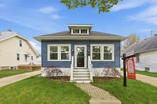 536 N 61st St, Wauwatosa, WI 53213 - Photo 2