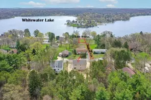 N7437 Grand View Dr, Whitewater, WI 53190 - Photo 2