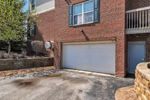 2515 W Colonial Woods Dr, Oak Creek, WI 53154 - Photo 24