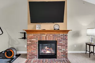 2515 W Colonial Woods Dr, Oak Creek, WI 53154 - Photo 6