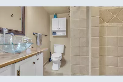 904  Mead Ave, Sheboygan, WI 53081 - Photo 20
