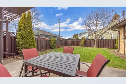 904  Mead Ave, Sheboygan, WI 53081 - Photo 24