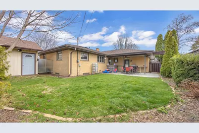 904  Mead Ave, Sheboygan, WI 53081 - Photo 22
