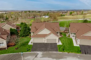 2804 Glen Ivy Dr, West Bend, WI 53090 - Photo 32