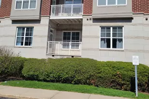3862 S Lake Dr, Saint Francis, WI 53235 - Photo 30