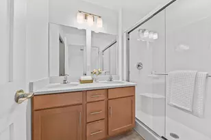 2740 Hidden Dr, Saint Francis, WI 53235 - Photo 26