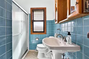 203 E Peckham St, Neenah, WI 54956 - Photo 34