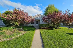 203 E Peckham St, Neenah, WI 54956 - Photo 44
