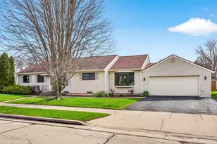 203 E Peckham St, Neenah, WI 54956 - Photo 26
