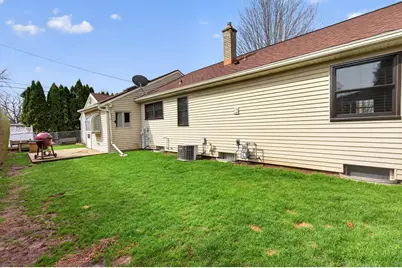 203 E Peckham St, Neenah, WI 54956 - Photo 22