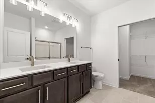 W204N17685 Laurel Pl, Jackson, WI 53037 - Photo 14