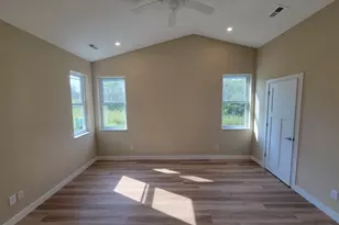 3938 Willow Dr, Waukesha, WI 53189 - Photo 4