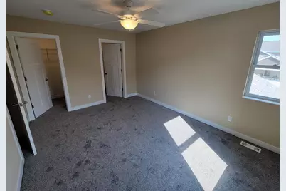 3938  Willow Dr, Waukesha, WI 53189 - Photo 8