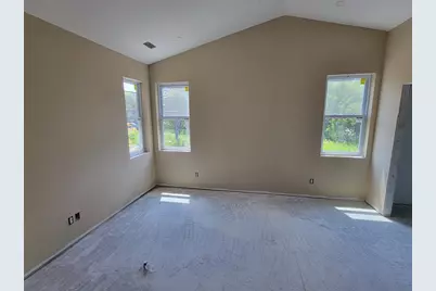 3938  Willow Dr, Waukesha, WI 53189 - Photo 4