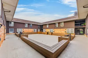 4253 W Rivers Edge Cir, Brown Deer, WI 53209 - Photo 16